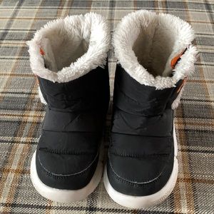 Kids winter boots